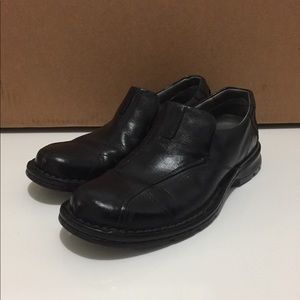 Clarks Escalade Black Leather Loafers